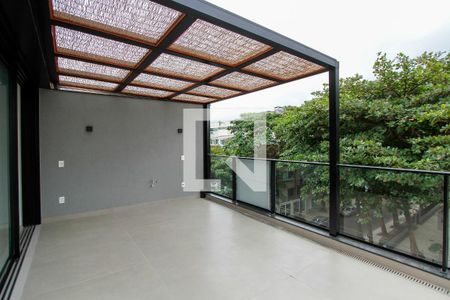 Varanda de apartamento à venda com 4 quartos, 270m² em Barra da Tijuca, Rio de Janeiro