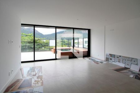 Sala  de apartamento à venda com 4 quartos, 270m² em Barra da Tijuca, Rio de Janeiro