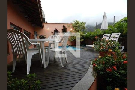 Apartamento à venda com 4 quartos, 392m² em Barra da Tijuca, Rio de Janeiro