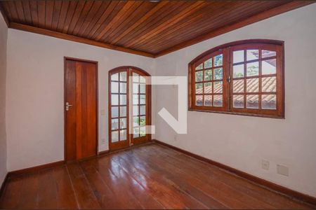Casa à venda com 4 quartos, 216m² em Recreio dos Bandeirantes, Rio de Janeiro