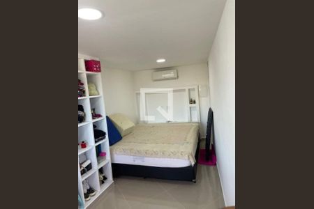 Casa à venda com 1 quarto, 56m² em Tanque, Rio de Janeiro