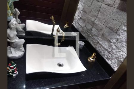 Casa à venda com 3 quartos, 400m² em Vargem Pequena, Rio de Janeiro