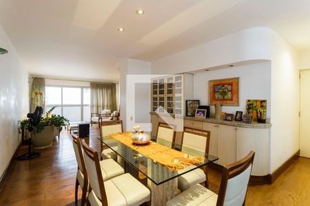 Sala de apartamento à venda com 4 quartos, 200m² em Itaim Bibi, São Paulo