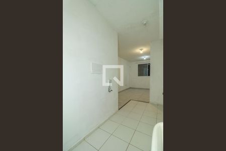 Cozinha de apartamento para alugar com 2 quartos, 42m² em Sarandi, Porto Alegre