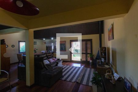 Sala de casa à venda com 4 quartos, 243m² em Primavera, Novo Hamburgo