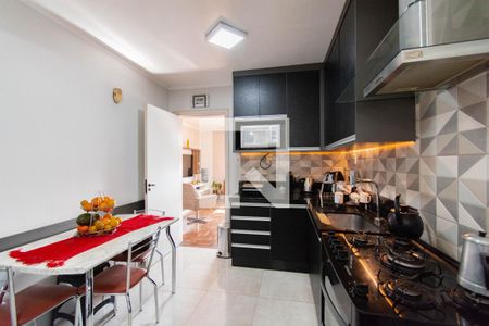 Cozinha de apartamento à venda com 3 quartos, 117m² em Centro, Canoas