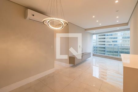 Sala de apartamento à venda com 2 quartos, 69m² em Empresarial 18 do Forte, Barueri