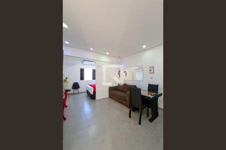Sala/Cozinha de apartamento para alugar com 1 quarto, 44m² em Boqueirão, Praia Grande