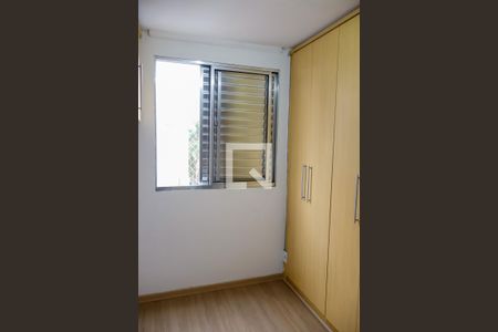 Quarto 1 de apartamento para alugar com 2 quartos, 57m² em Bandeiras, Osasco