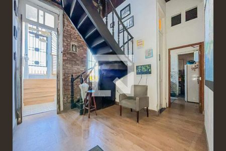 Casa à venda com 9 quartos, 312m² em Santa Teresa, Rio de Janeiro