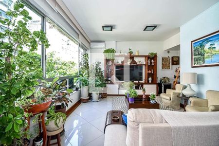 Apartamento à venda com 2 quartos, 118m² em Copacabana, Rio de Janeiro