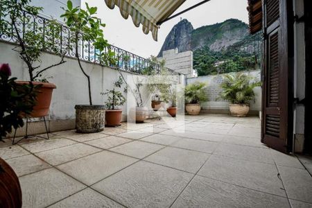 Casa à venda com 4 quartos, 270m² em Humaitá, Rio de Janeiro