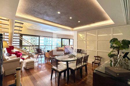 Sala de apartamento à venda com 4 quartos, 330m² em Lagoa, Rio de Janeiro