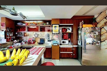 Casa à venda com 5 quartos, 270m² em Laranjeiras, Rio de Janeiro