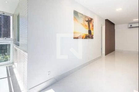 Apartamento à venda com 2 quartos, 72m² em Barra da Tijuca, Rio de Janeiro