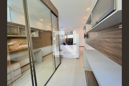 Apartamento à venda com 2 quartos, 62m² em Copacabana, Rio de Janeiro