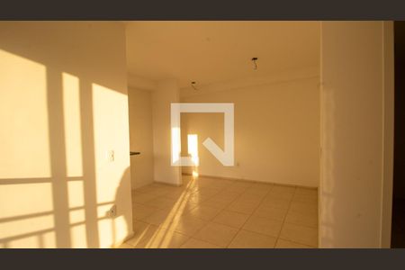 Sala de apartamento à venda com 3 quartos, 60m² em Barra da Tijuca, Rio de Janeiro