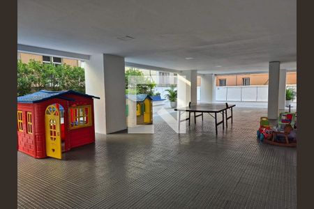 Apartamento à venda com 2 quartos, 116m² em Lagoa, Rio de Janeiro