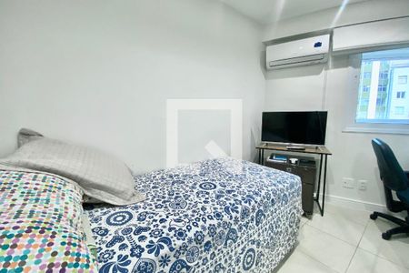Quarto 1 de apartamento à venda com 4 quartos, 165m² em Humaitá, Rio de Janeiro