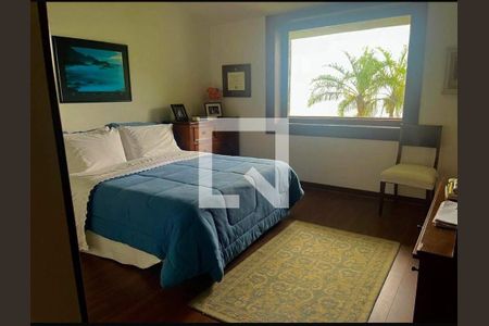 Casa à venda com 4 quartos, 900m² em Itanhangá, Rio de Janeiro