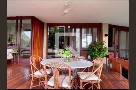 Casa à venda com 4 quartos, 900m² em Itanhangá, Rio de Janeiro