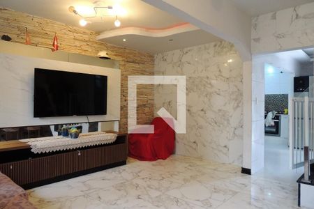 Sala de casa à venda com 3 quartos, 140m² em Taquara, Rio de Janeiro