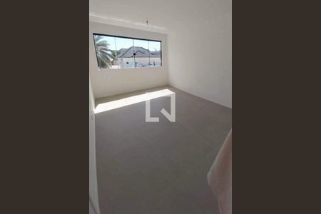 Casa à venda com 4 quartos, 316m² em Recreio dos Bandeirantes, Rio de Janeiro