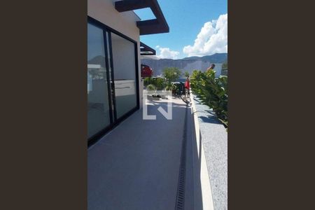 Casa à venda com 4 quartos, 316m² em Recreio dos Bandeirantes, Rio de Janeiro