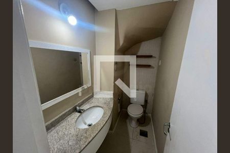 Casa à venda com 5 quartos, 180m² em Recreio dos Bandeirantes, Rio de Janeiro