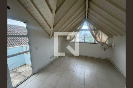 Casa à venda com 5 quartos, 180m² em Recreio dos Bandeirantes, Rio de Janeiro