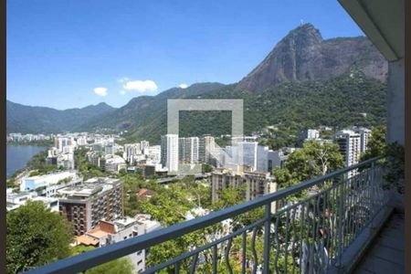 Casa à venda com 4 quartos, 308m² em Humaitá, Rio de Janeiro