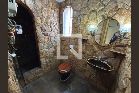 Casa à venda com 6 quartos, 240m² em Tijuca, Rio de Janeiro