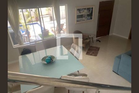 Casa à venda com 5 quartos, 240m² em Recreio dos Bandeirantes, Rio de Janeiro