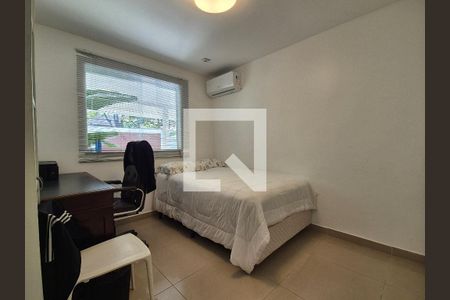 Quarto 1 de casa à venda com 6 quartos, 430m² em Barra da Tijuca, Rio de Janeiro