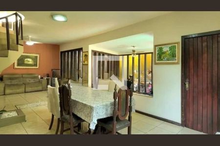 Casa à venda com 4 quartos, 350m² em Recreio dos Bandeirantes, Rio de Janeiro