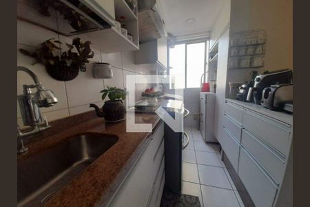 Apartamento à venda com 3 quartos, 52m² em Parada de Lucas, Rio de Janeiro