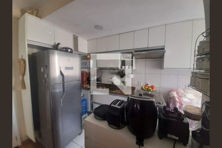 Apartamento à venda com 3 quartos, 52m² em Parada de Lucas, Rio de Janeiro