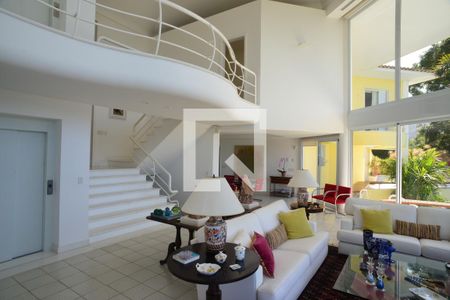 Sala de casa à venda com 4 quartos, 774m² em São Conrado, Rio de Janeiro