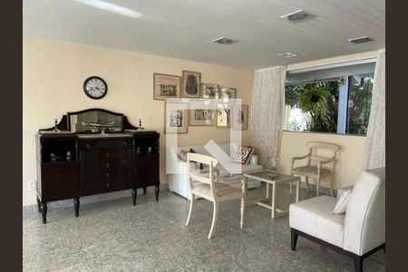 Casa à venda com 4 quartos, 594m² em Barra da Tijuca, Rio de Janeiro