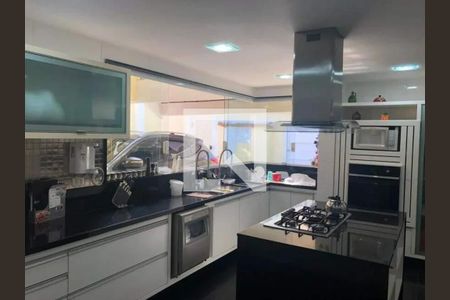Casa à venda com 4 quartos, 594m² em Barra da Tijuca, Rio de Janeiro