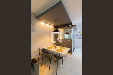 Sala de casa de condomínio à venda com 2 quartos, 60m² em Cidade Antônio Estêvão de Carvalho, São Paulo