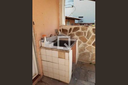 Área de Serviço de casa à venda com 3 quartos, 99m² em Sagrada Família, Belo Horizonte