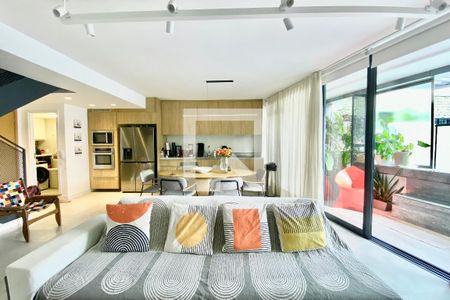 Sala de apartamento à venda com 2 quartos, 139m² em Leblon, Rio de Janeiro