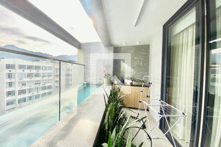 Varanda de apartamento à venda com 2 quartos, 139m² em Leblon, Rio de Janeiro