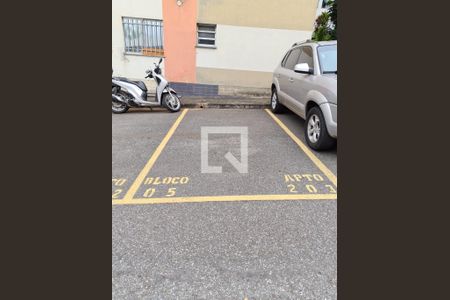 Vaga de estacionamento de apartamento para alugar com 2 quartos, 48m² em Arpoador, Contagem