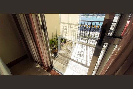 Sacada de apartamento à venda com 3 quartos, 90m² em Presidente Altino, Osasco