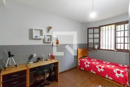 Quarto 1 de casa à venda com 3 quartos, 193m² em Trevo, Belo Horizonte