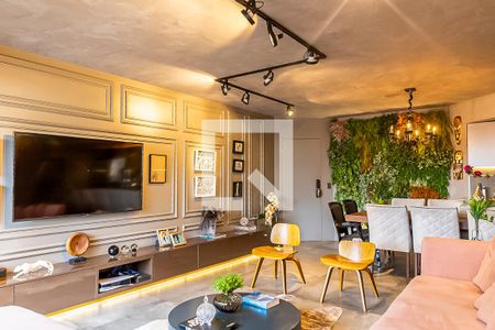 Sala de apartamento à venda com 3 quartos, 130m² em Indianópolis, São Paulo