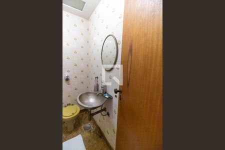 Lavabo de apartamento à venda com 4 quartos, 184m² em Icaraí, Niterói