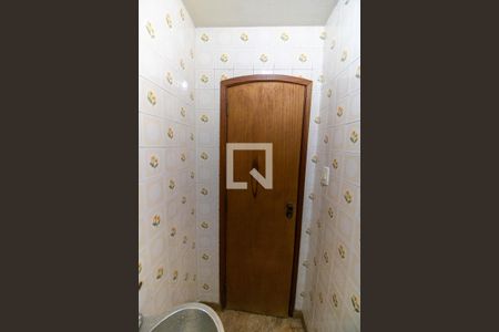 Lavabo de apartamento à venda com 4 quartos, 184m² em Icaraí, Niterói